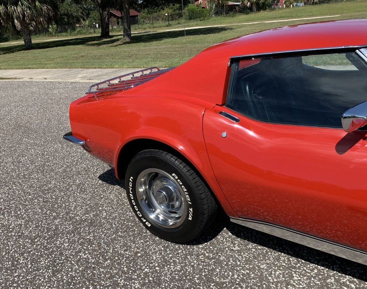 1973 Chevrolet Corvette 14