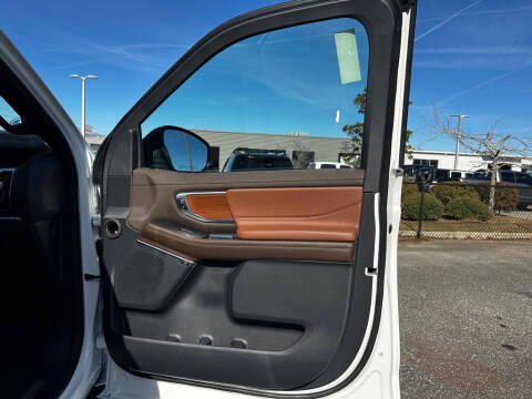 2025 Ford Expedition King Ranch