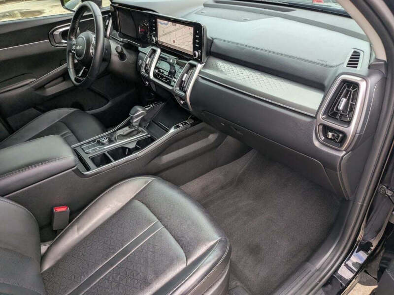 2023 Kia Sorento S