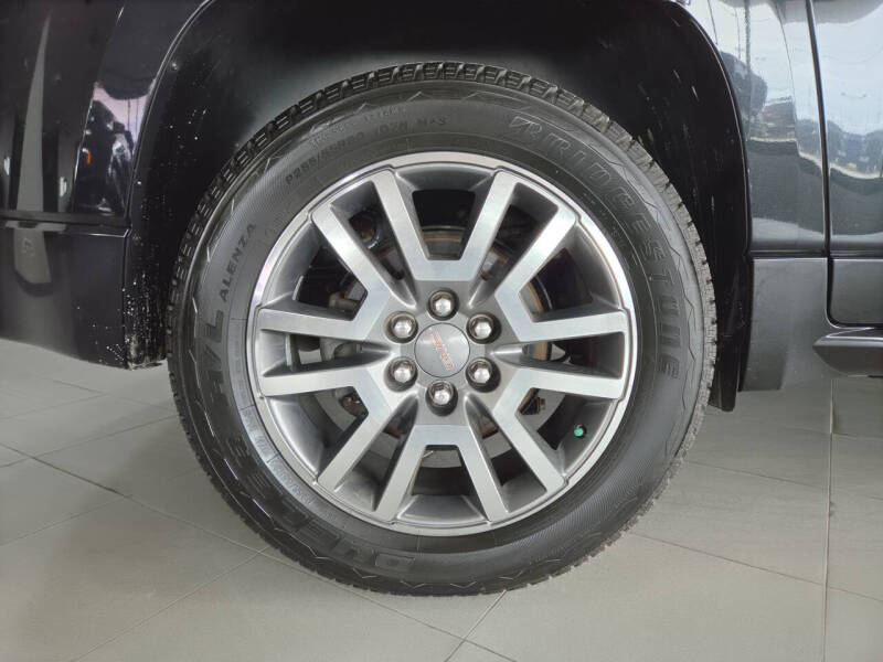 2013 GMC Acadia Denali