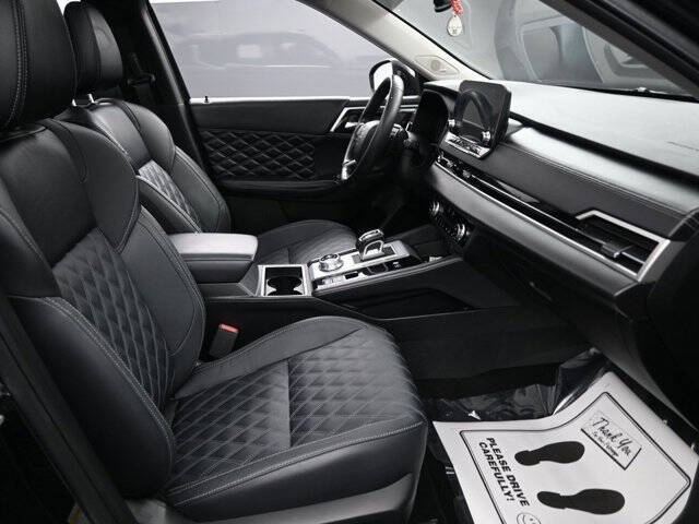 2023 Mitsubishi Outlander PHEV SEL