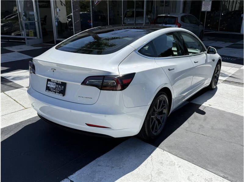 2020 Tesla Model 3 Long Range