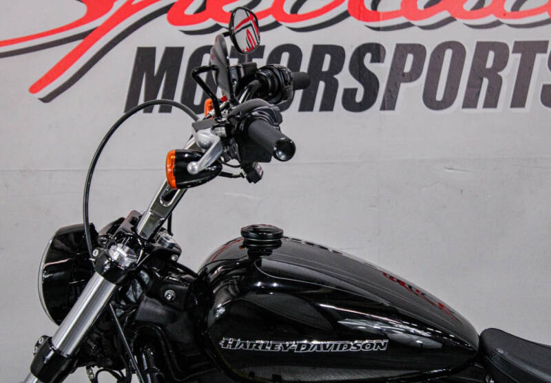 2019 Harley-Davidson Breakout