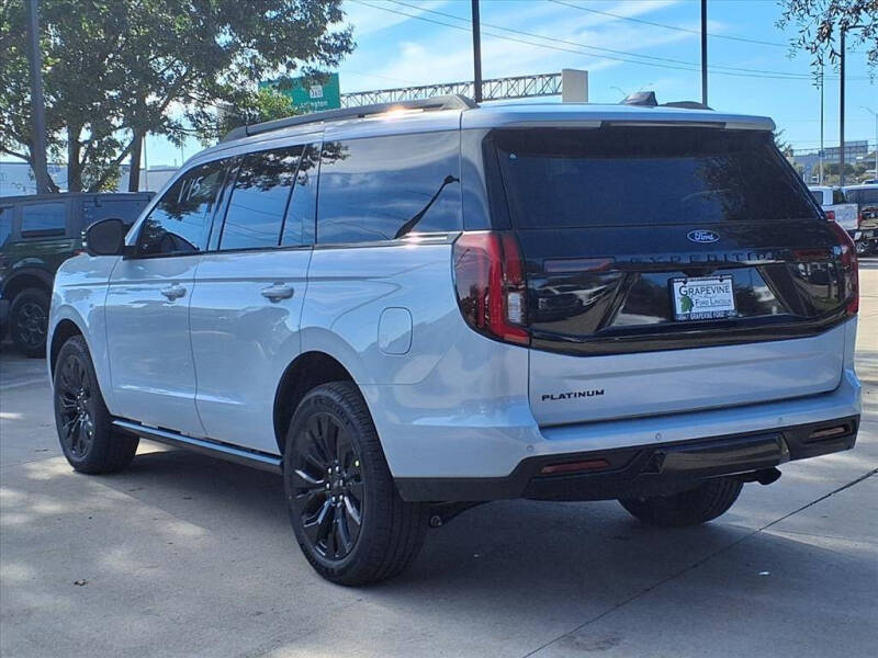 2025 Ford Expedition Platinum