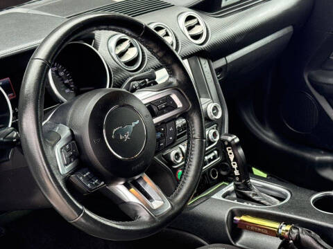 2019 Ford Mustang EcoBoost