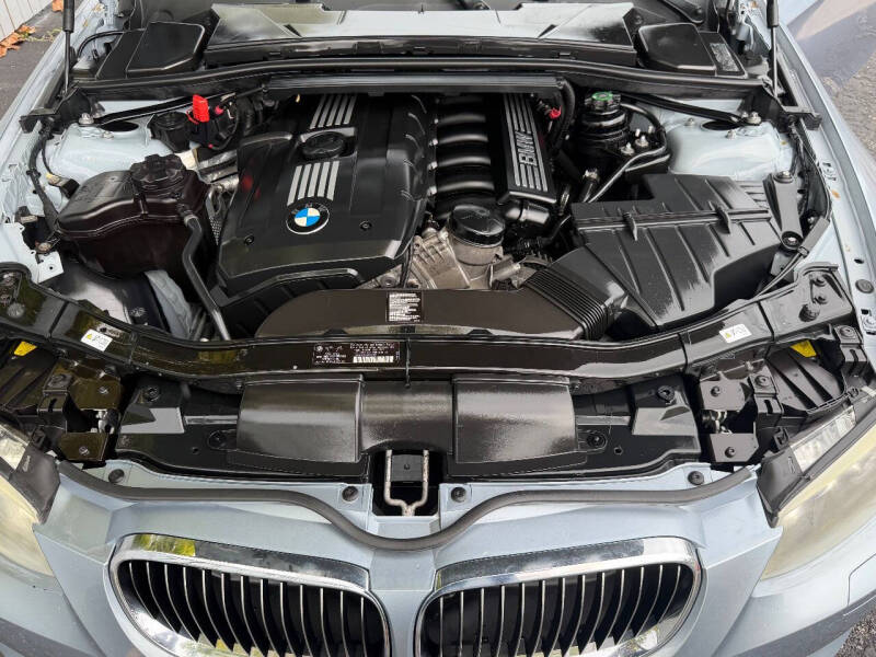2011 BMW 3 Series 328i