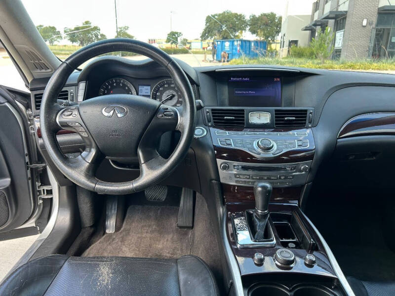 2013 Infiniti M37