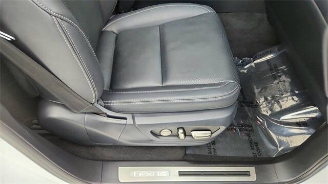 2023 Lexus LX 600 Luxury