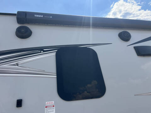 2020 Palomino BACKPACK EDITION