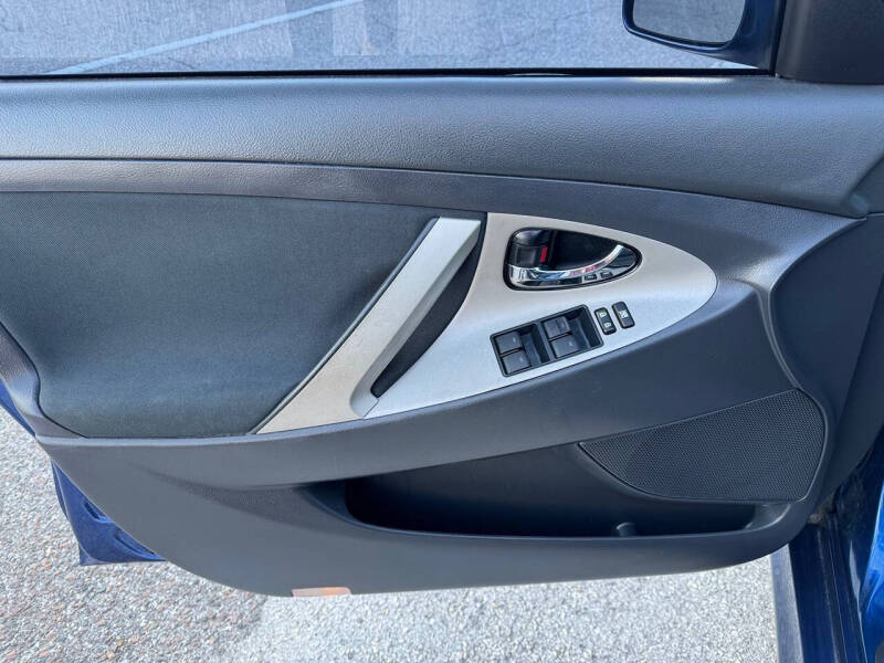 2011 Toyota Camry SE