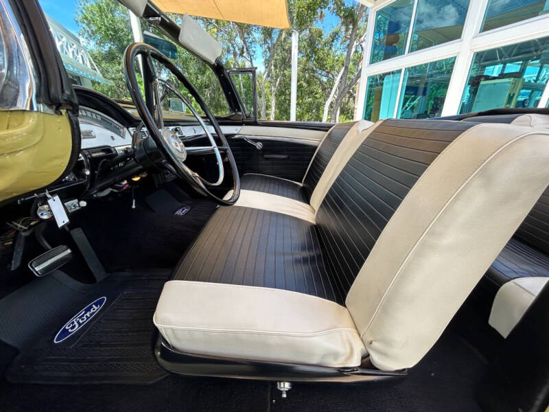 1957 Ford Fairlane 500