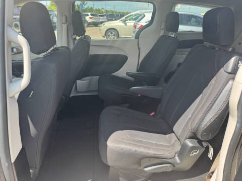 2017 Chrysler Pacifica LX