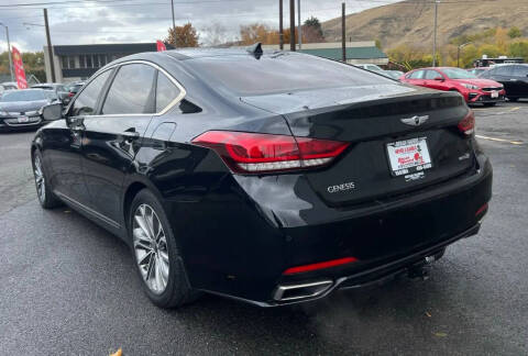 2016 Hyundai Genesis