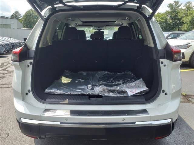 2024 Nissan Rogue Platinum