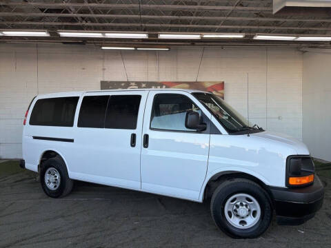 2017 Chevrolet Express LS 2500