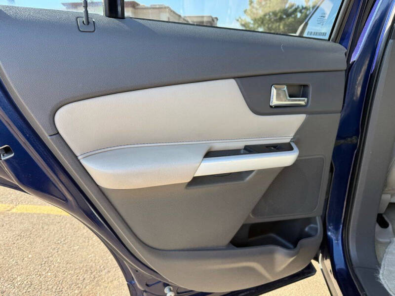 2011 Ford Edge SE