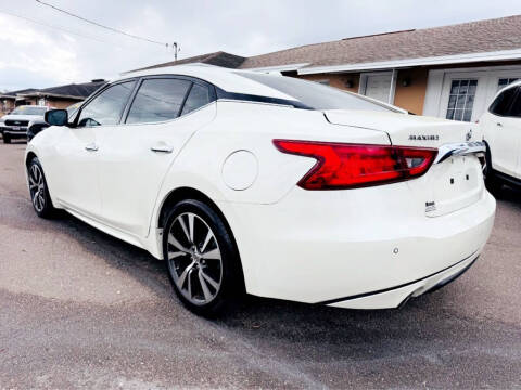 2017 Nissan Maxima