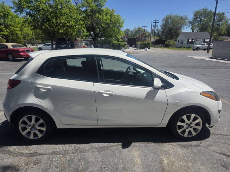 2013 Mazda MAZDA2 Touring