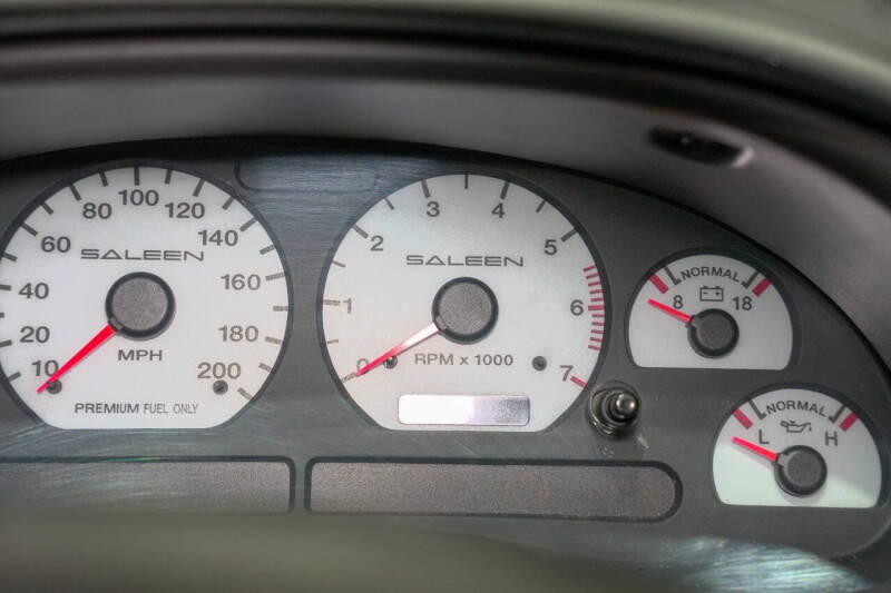 2000 Ford Mustang GT