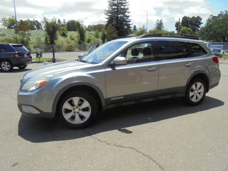2011 Subaru Outback 2.5i Limited