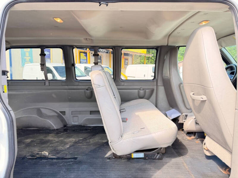 2011 Chevrolet Express LS 1500