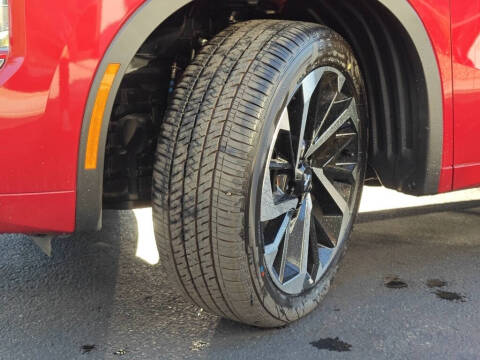 2025 Mitsubishi Outlander PHEV SEL