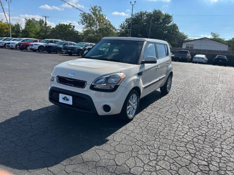 2013 Kia Soul +