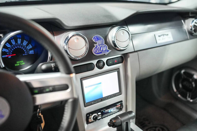 2007 Ford Mustang GT Deluxe