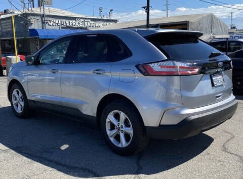 2022 Ford Edge SE