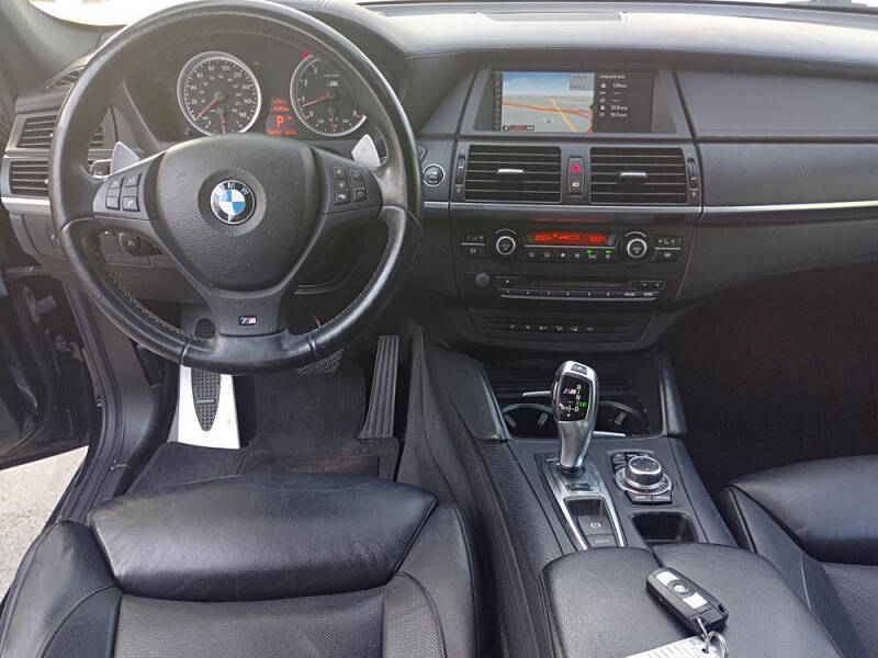 2012 BMW X6 M