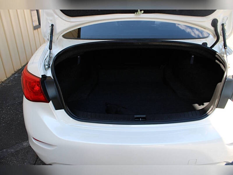 2017 Infiniti Q50 3.0T Signature Edition