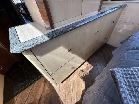 2001 Prevost Liberty