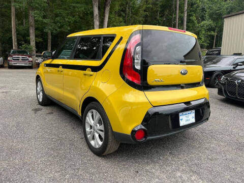 2016 Kia Soul +