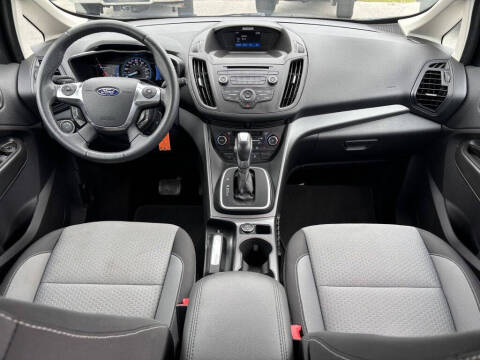 2017 Ford C-MAX Hybrid SE