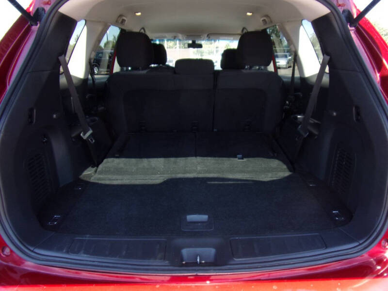 2018 Nissan Pathfinder S