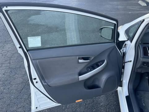 2011 Toyota Prius Two