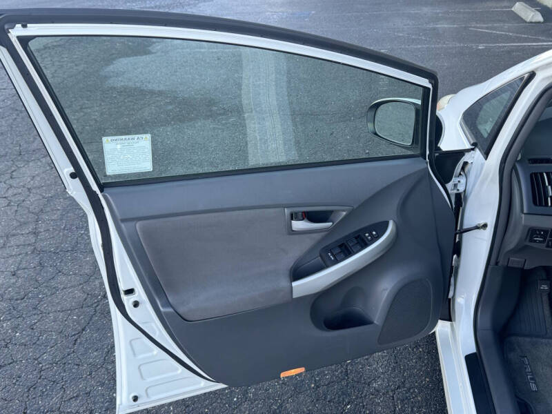 2011 Toyota Prius Two