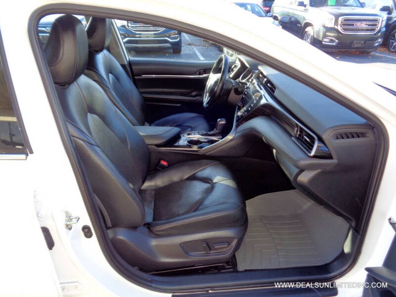 2020 Toyota Camry XLE