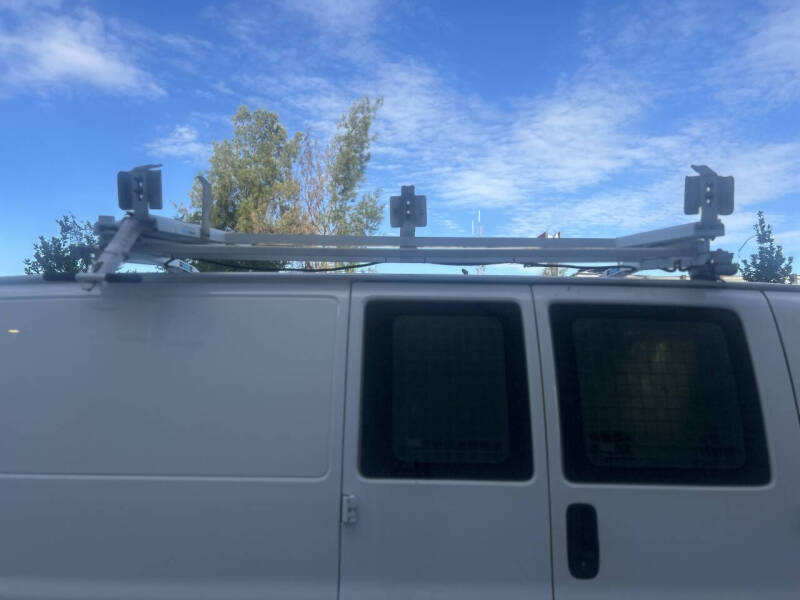 2017 Chevrolet Express 2500