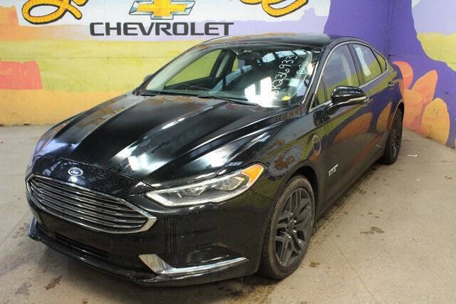 Used 2018 Ford Fusion SE Luxury with VIN 3FA6P0PU4JR236933 for sale in Grand Ledge, MI