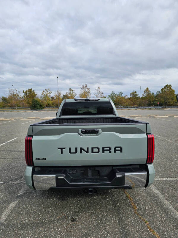 2022 Toyota Tundra SR5