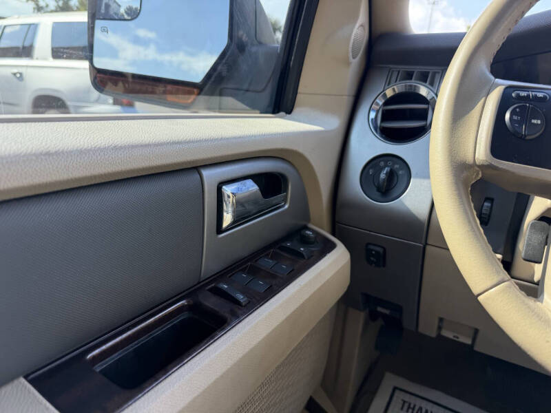 2013 Ford Expedition EL XLT