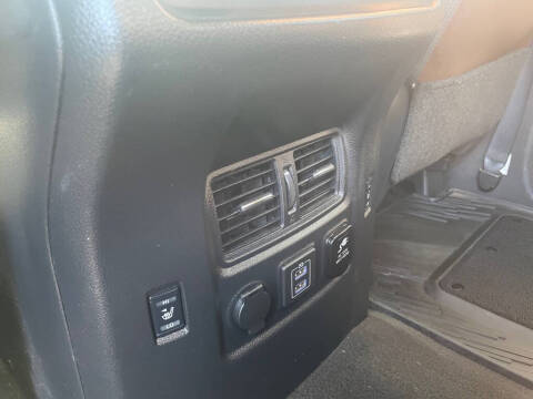 2019 Nissan Titan SV