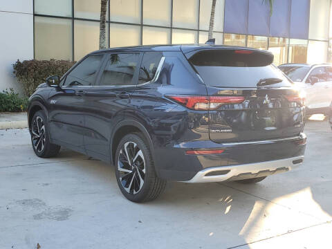 2025 Mitsubishi Outlander PHEV SE