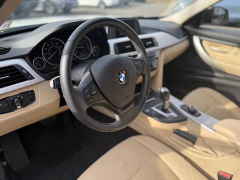 2018 BMW 3 Series 320i xDrive