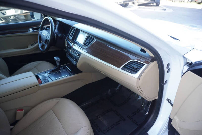 2018 Genesis G80
