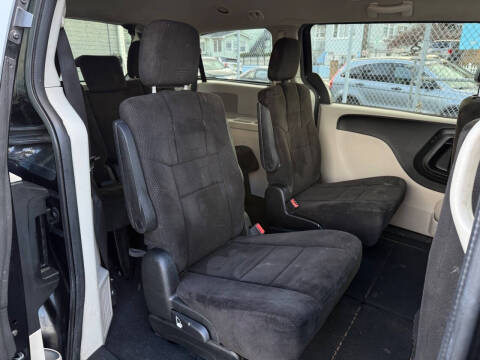 2013 Dodge Grand Caravan SXT