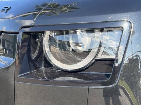 2024 Land Rover Defender 90 P400 X-Dynamic SE