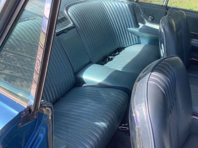 1964 Ford Thunderbird