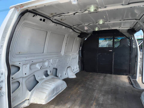 2011 Ford E-Series E-250